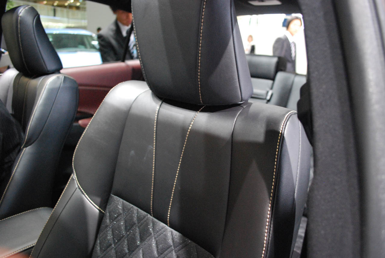 toyota-harrier-tk13-06-1