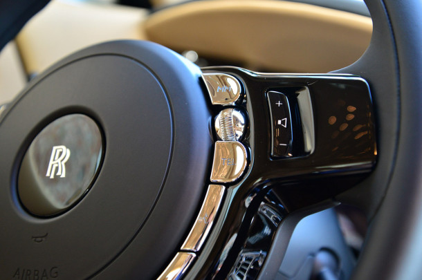 2014-rolls-royce-wraith-first-drive-21-1