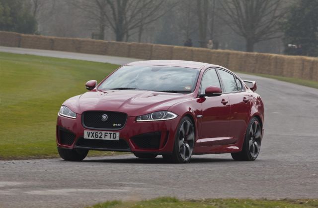 new-jaguar-xfr-s-front-60043-4