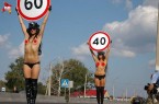 TOPLESS MODELS
