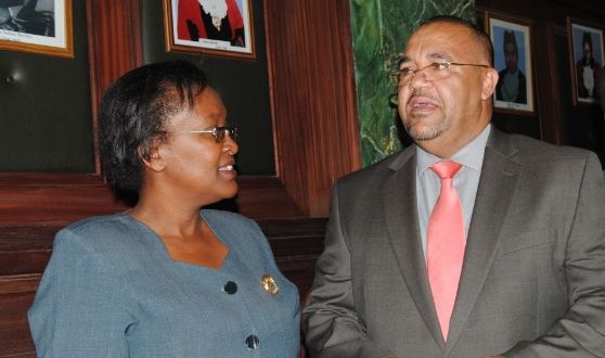 Newly-formed Transport and Urban Decongestion Committee chairperson Prof Marion Mutungi with Matatu Owners Association chairman Simon Kimutai at the City Hall in Nairobi yesterday. Photo/John Ochieng